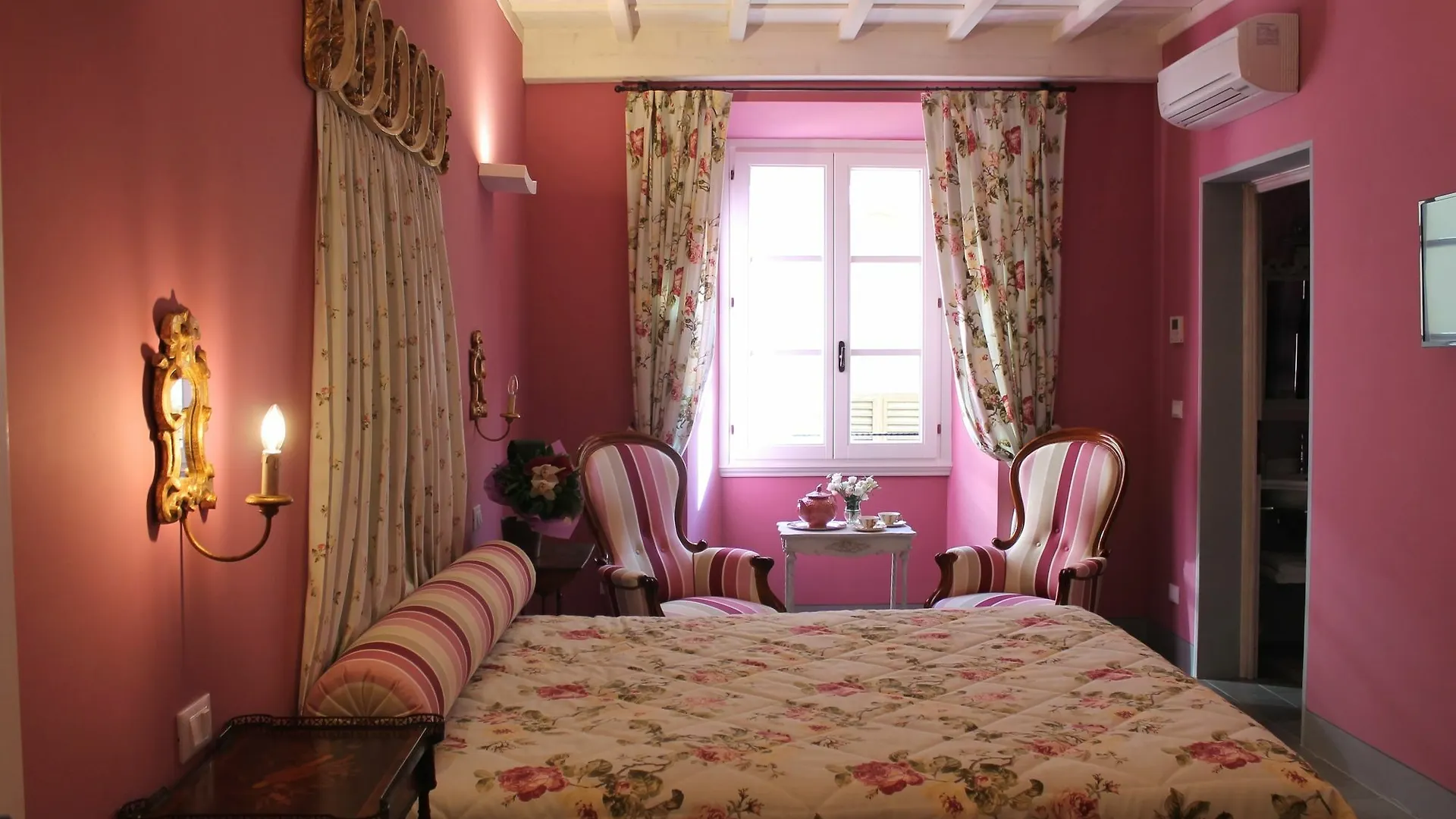 *** Hotel Residenza D'Epoca Corte Dei Neri Florence Italy